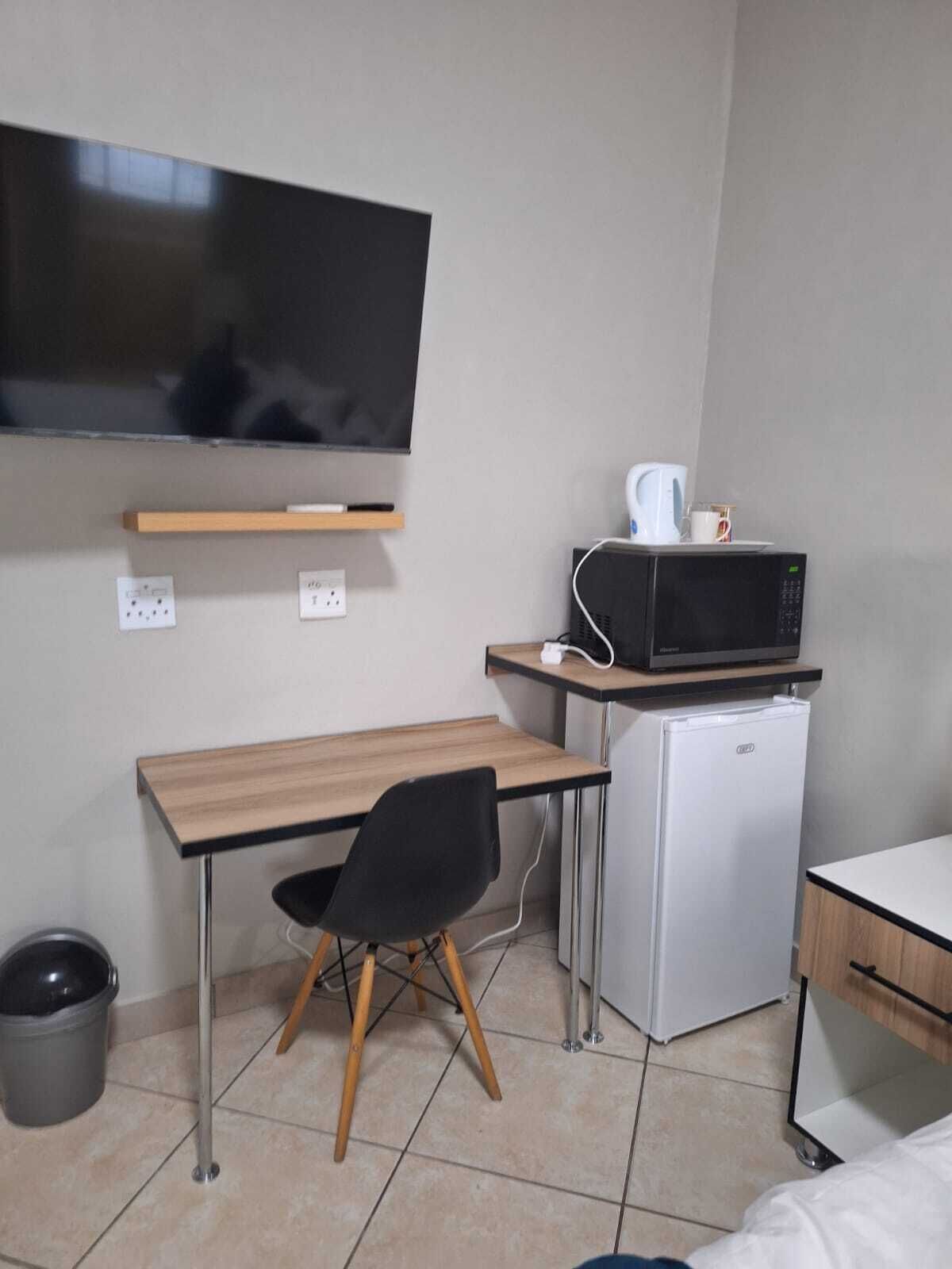 Kamar Double Standar, Bebas Asap Rokok, kamar mandi pribadi | Interior