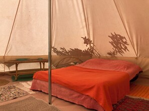 Bed sheets - Vrbo Property (Lézardrieux)