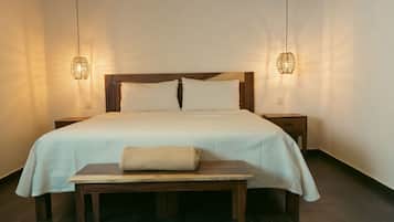 Comfort Room, Courtyard View | Desk, laptop workspace, free WiFi, bed sheets