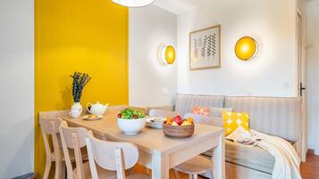 Apartment | Dining