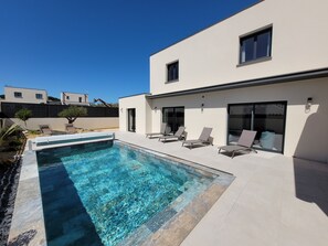 Beheizter Pool