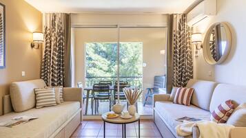 Apartment | Living area