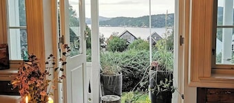 Casa de estilo suizo de 1880 en Hattarvågen, en Borgøy