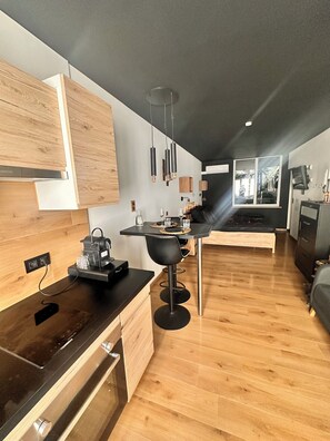 Private kitchen - Vrbo Property (La Roche-en-Ardenne)