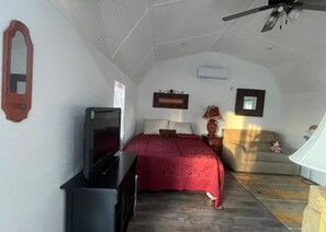 WiFi, bed sheets