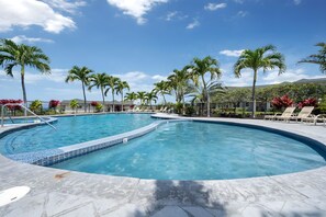 Pool - Ocean View 4BR for 12 in Kailua-Kona! (Kailua-Kona)