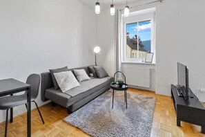 Living area - FarawayHomes Studio Krieglach 14 (Sommer)