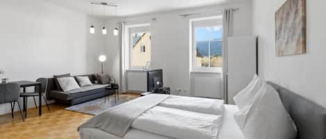Appartement, 1 lit double et 1 canapé-lit, vue cour intérieure