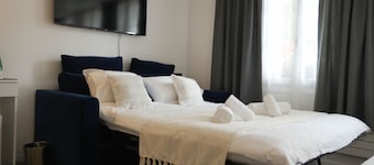 Modern Suite + Aare View | Heart of Old Town I