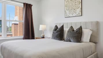WiFi, bed sheets