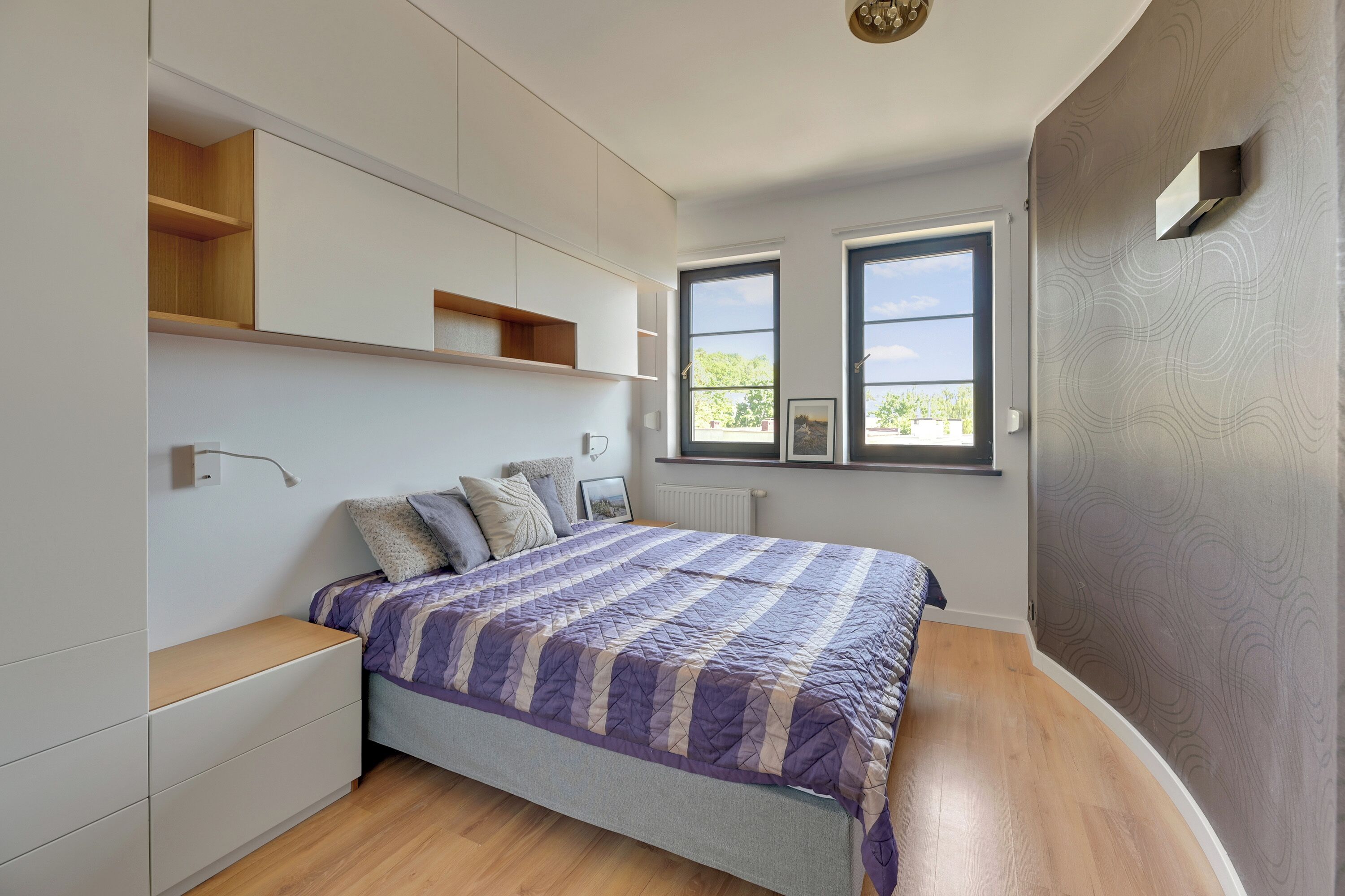 Apartemen Comfort, balkon | Setrika/meja setrika dan Wi-Fi gratis