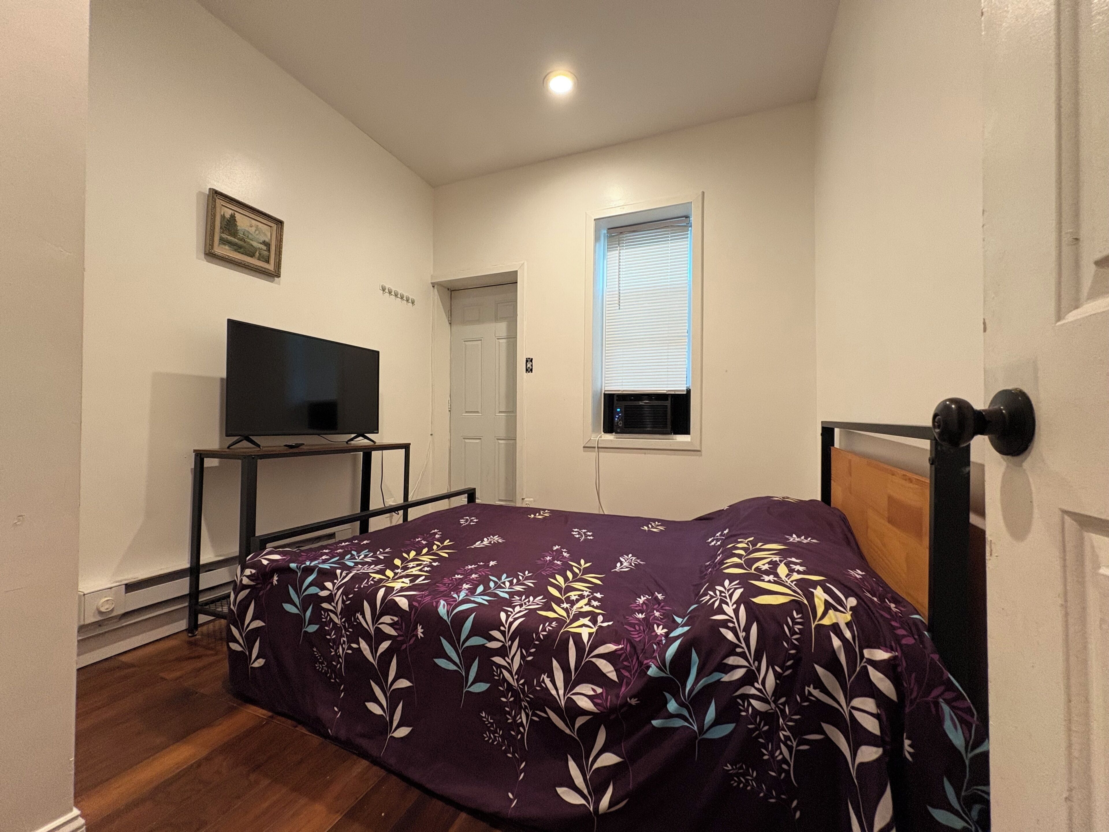1 bedroom, in-room safe, WiFi (free)