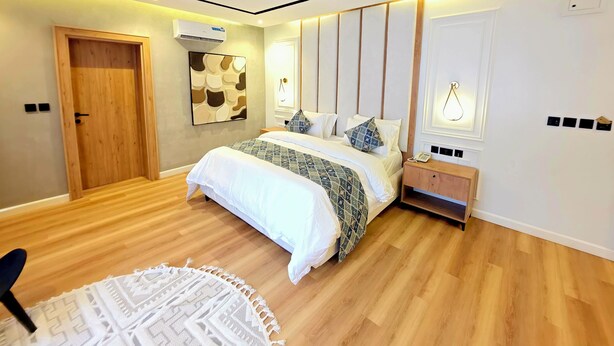 Superior Room, Courtyard View | Egyptian cotton sheets, premium bedding, down comforters