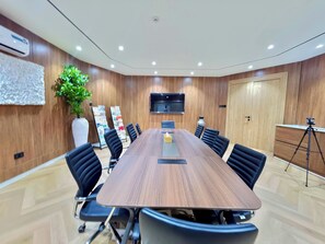 Meeting facility - Amazonia Luxury  (Abuja)