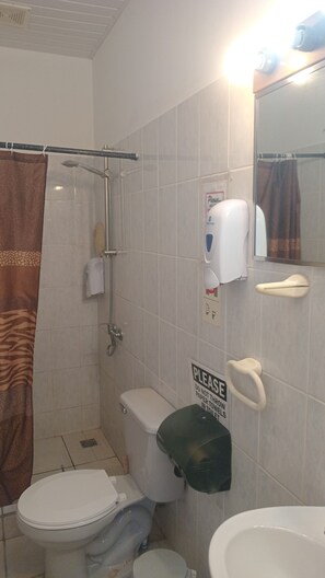 Douche, papier toilette