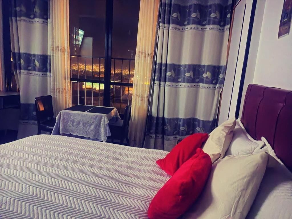 Comfort Double Room, City View | Soundproofing, iron/ironing board, free WiFi