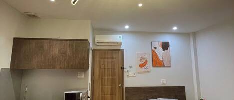 7 camere, ferro/asse da stiro, Wi-Fi