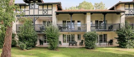 Apartment | Exterior