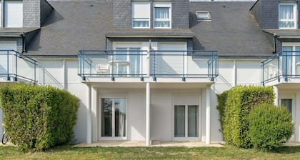 Stunning Oceanfront Haven for 2