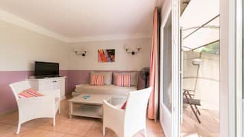 Apartment | Living area