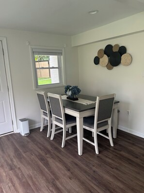 Dining - Modern 2BR Retreat w/ Parking near DC (Arlington)