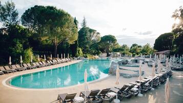 House | Pool | Outdoor pool