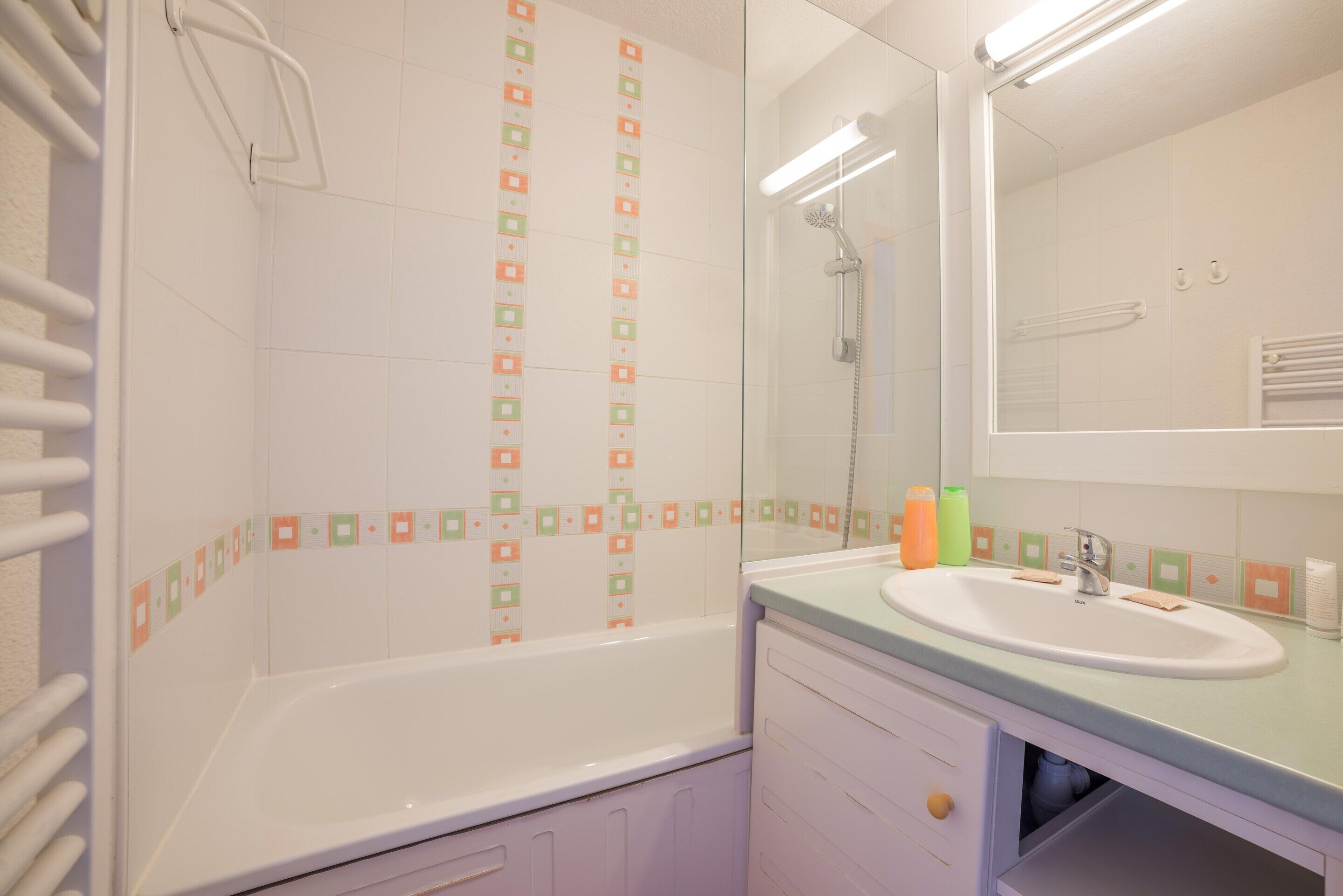 Apartment | Bathroom