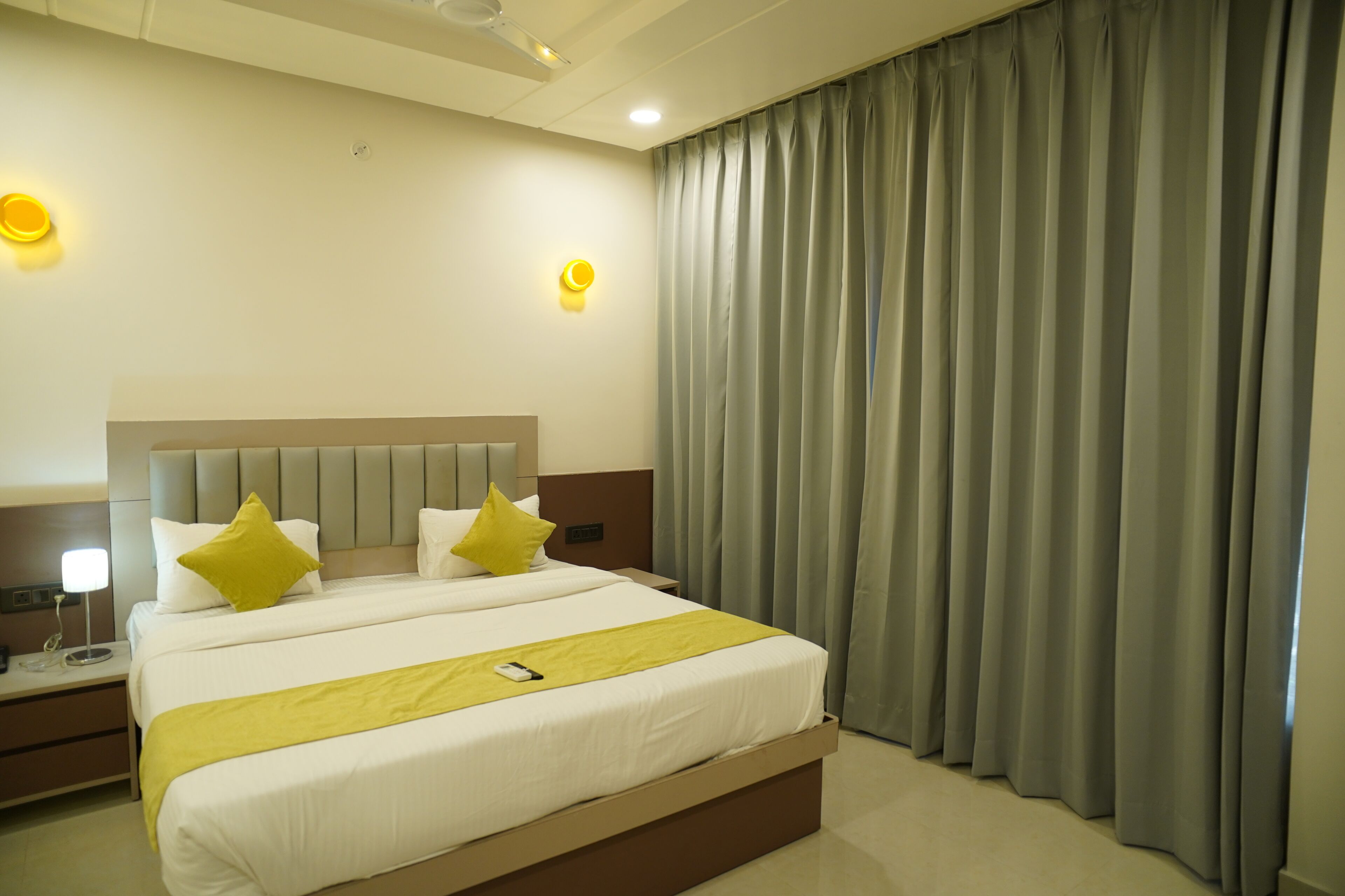 Deluxe Double Room, City View | Free WiFi