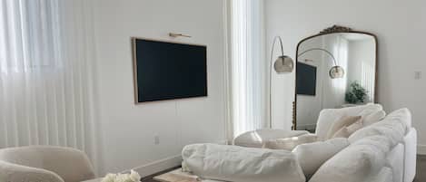TV connectée, écrans d'ordinateur, imprimantes