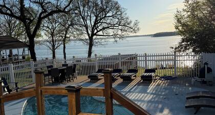 Lakefront WITH private dock + saltwater POOL!! Near Wolf Creek Boat Launch