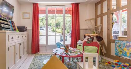 Couples Retreat in Houlgate With Spa