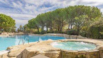 Apartment | Pool