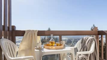 Apartment | Balcony