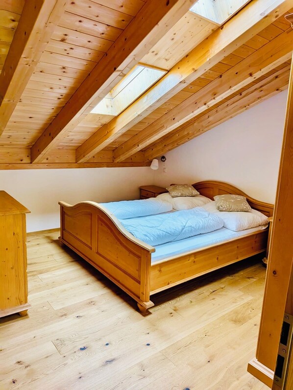 WiFi, bed sheets - Vrbo Property (Oberau)