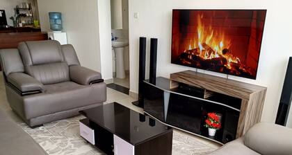 Fantastic 2-bedroom apartment in tranquil Pridelands with AC