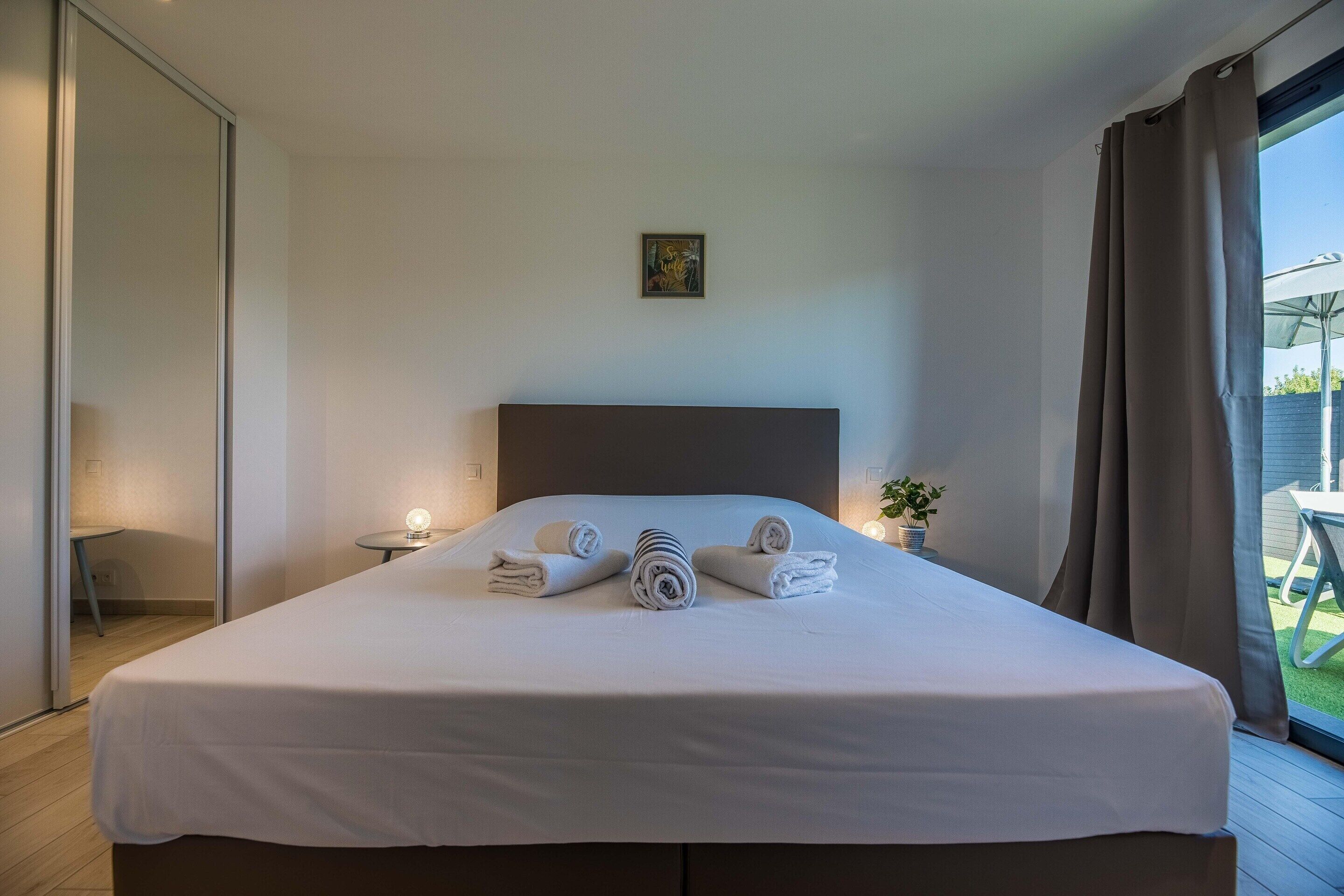 4 bedrooms