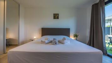 4 bedrooms