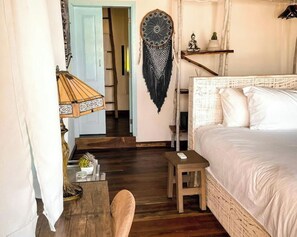 1 bedroom, in-room safe, desk, WiFi - Luxury Beachfront Escape | Rooftop Pool, Gym & Ocean Views (Tulum)