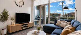 A Cozy 1-Bedroom in a Shared Beautiful Apartment in Vaughan
