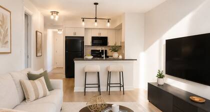 A Private Cozy 1-Bedroom in a Beautiful Apartment in Vaughan