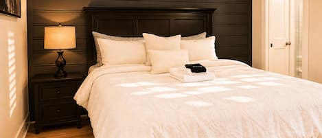 4 bedrooms, iron/ironing board, travel crib, free WiFi