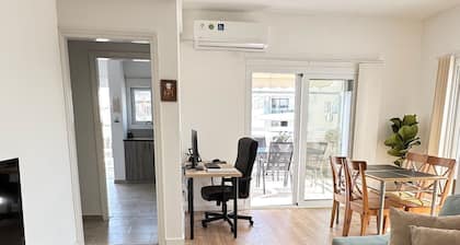 Corporate 2-Bedroom Business Apartment with Workspace – Central Nicosia