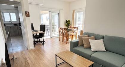 Corporate 2-Bedroom Business Apartment with Workspace – Central Nicosia