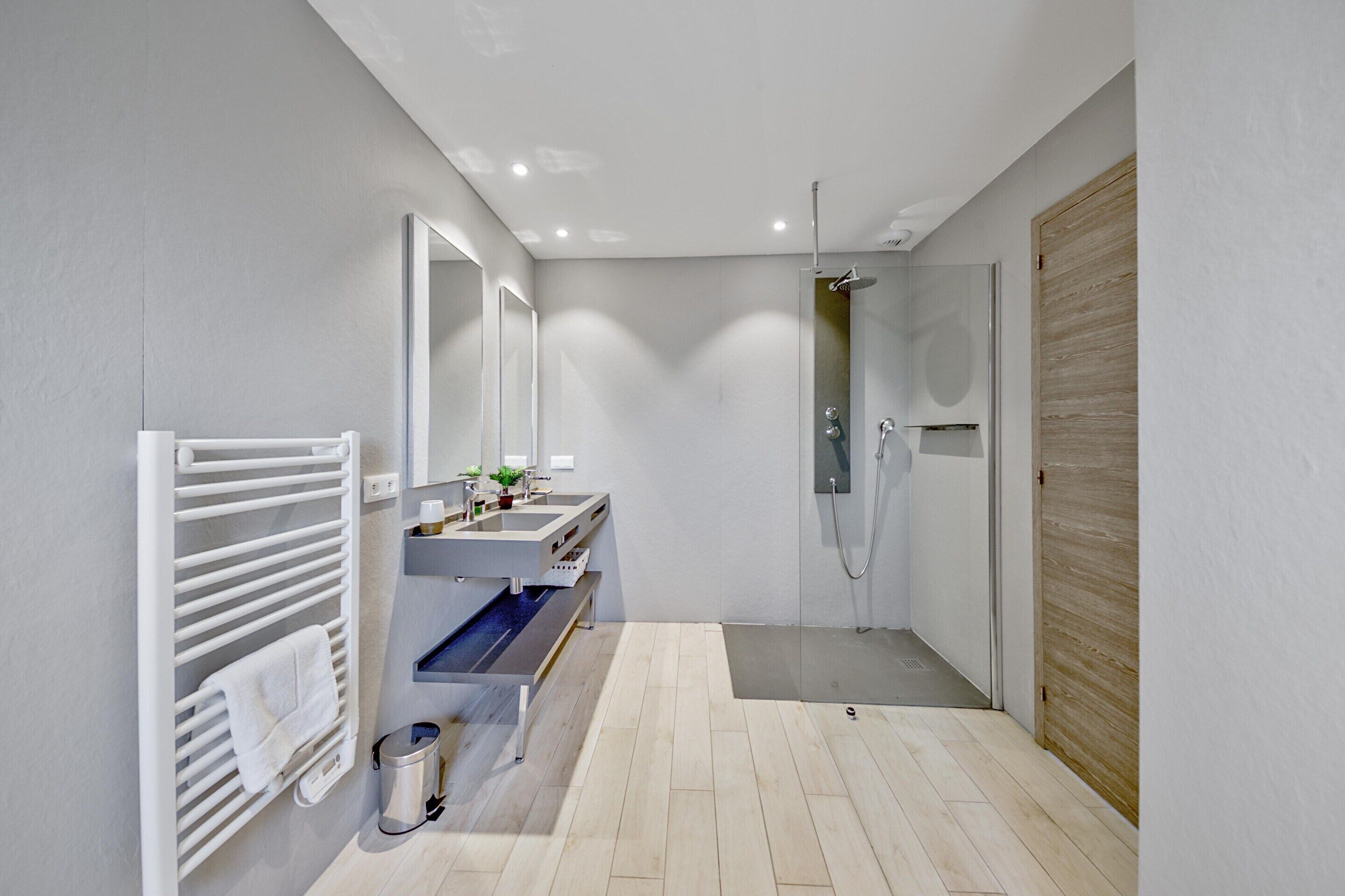 Villa | Bathroom | Hair dryer