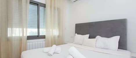 Deluxe Penthouse, Garden View | Free WiFi