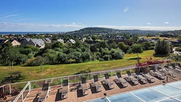House | Terrace/patio