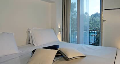 Portofino Deluxe Family Suite with balcony sea view private hotel beach