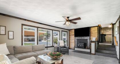 Harrisonburg 3 bedroom and HOT TUB! Minutes from Downtown NEW!