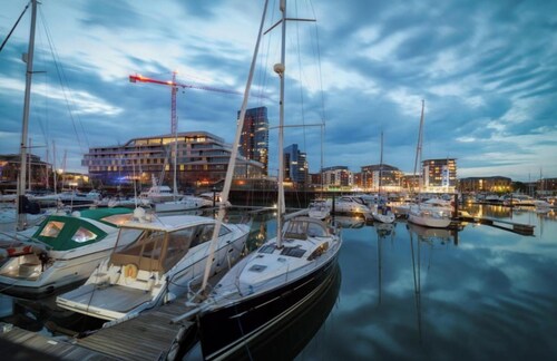 Southampton - House - Sleeps 6 - Near Airport