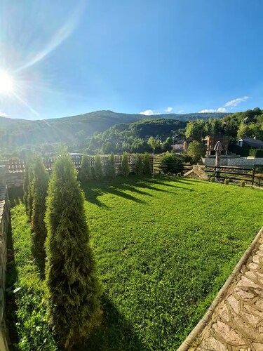 Villa Beti - Lake Views, Mountain Air & Family Comfort